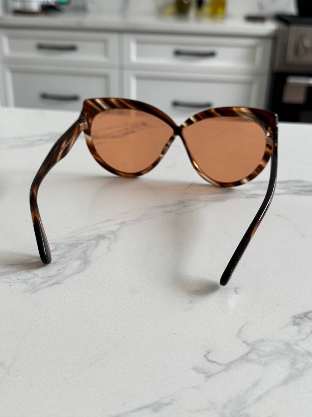 Tom Ford Beatrice FT1196 Tortoiseshell Cat eye Frame Sunglasses - Picture 7 of 11